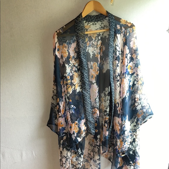 Ann Taylor Jackets & Blazers - ANN TAYLOR SILK KIMONO FLORAL PRINT