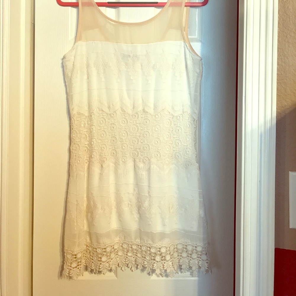 White lace dress
