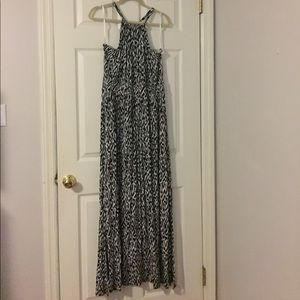 BR Maxi Dress with Tie