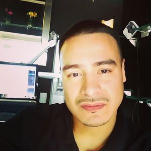 Meet your Posher, Manuel