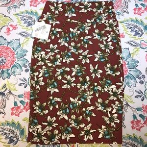 Small LuLaRoe Cassie Skirt