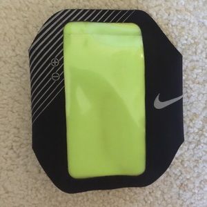 Nike Phone Arm Band