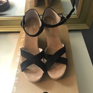 Black TOMS wedges