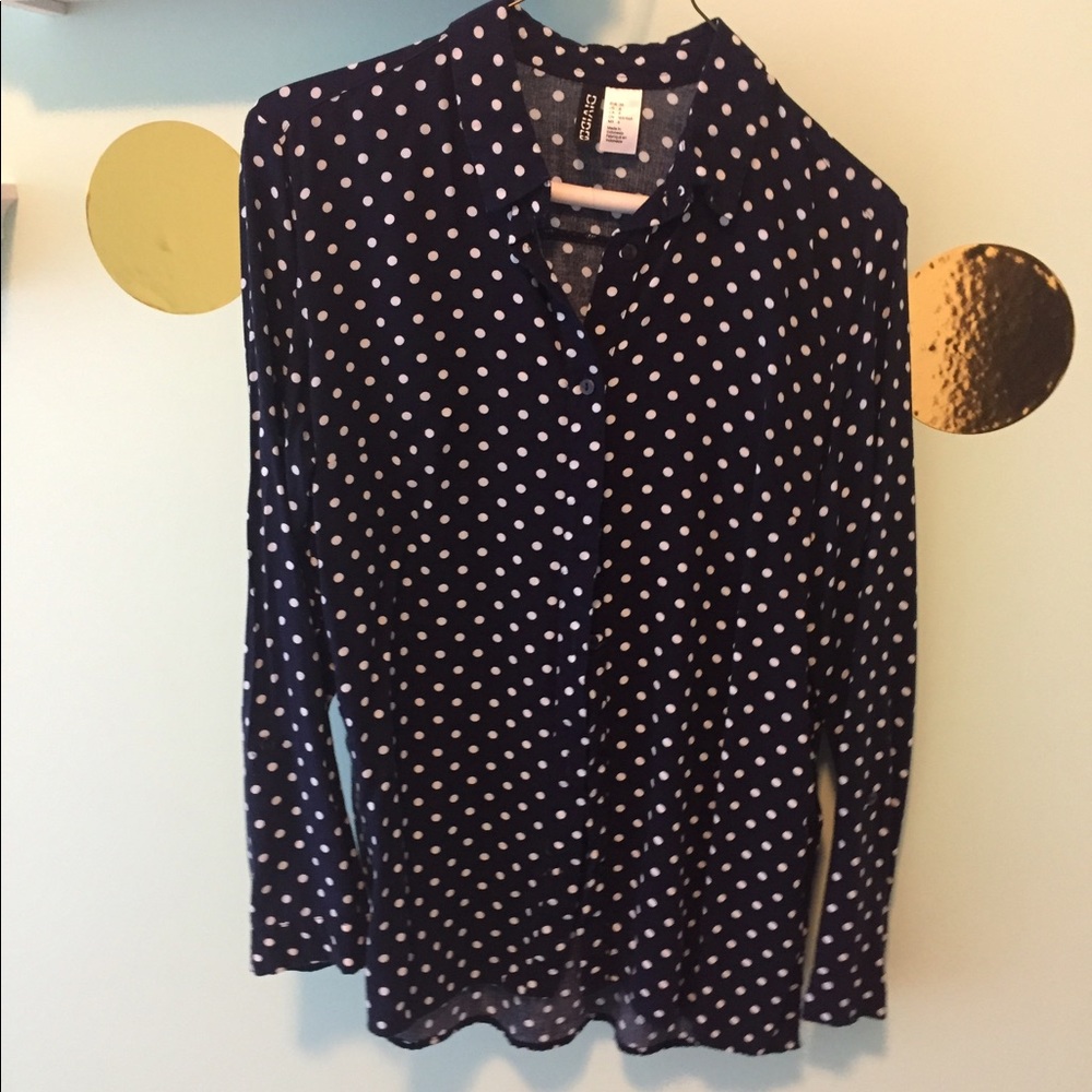 Navy & white polka dot button down!