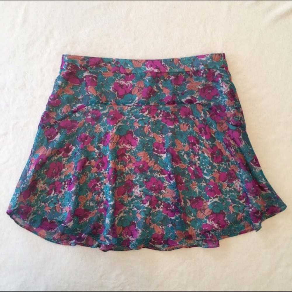 NWT BCBGeneration Violet Floral Skirt Size 12 - Picture 1 of 4