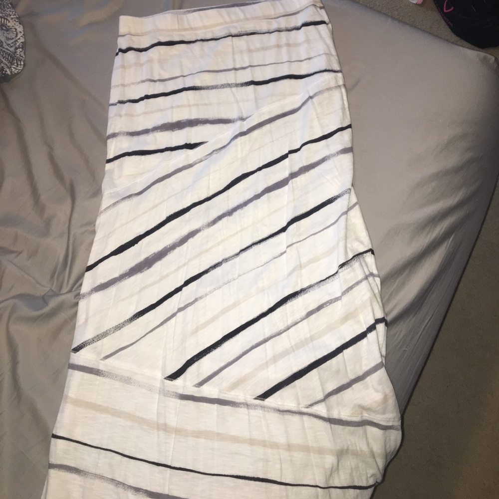 Soft and cute maxi skirt!