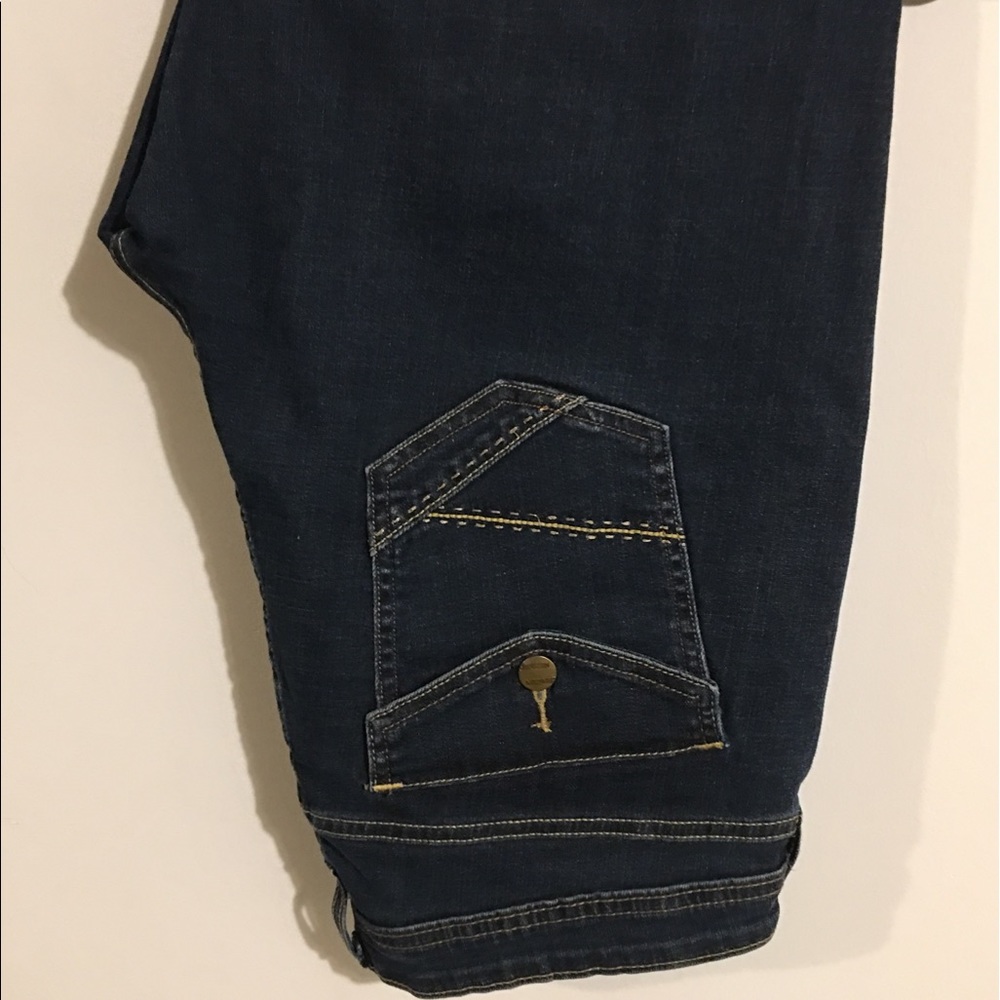 Women's Denizen capris
