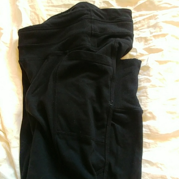 Athleta compression legging - Picture 3 of 4
