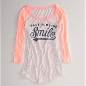 American Eagle "Make Someone Smile" baseball tee!