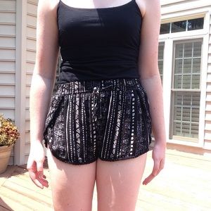 Flowy patterned shorts