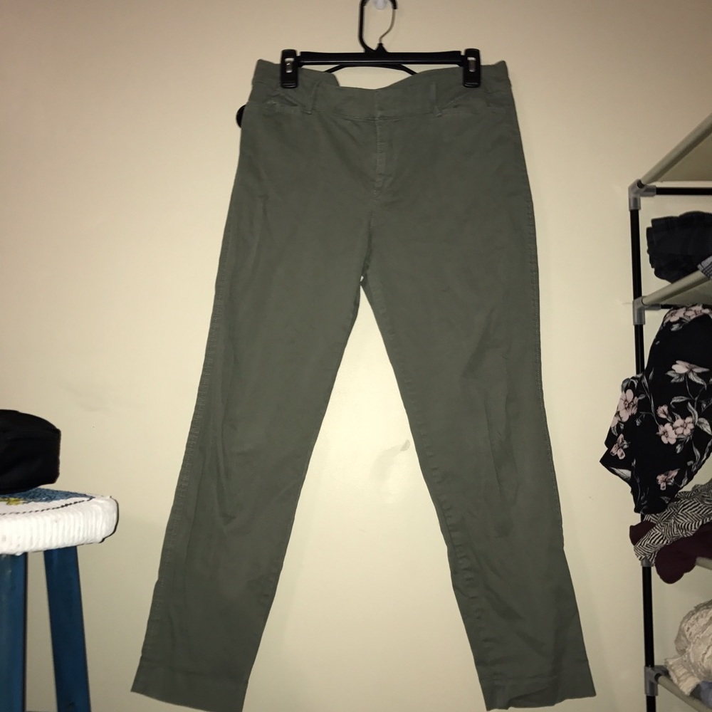 Old navy pixie chinos