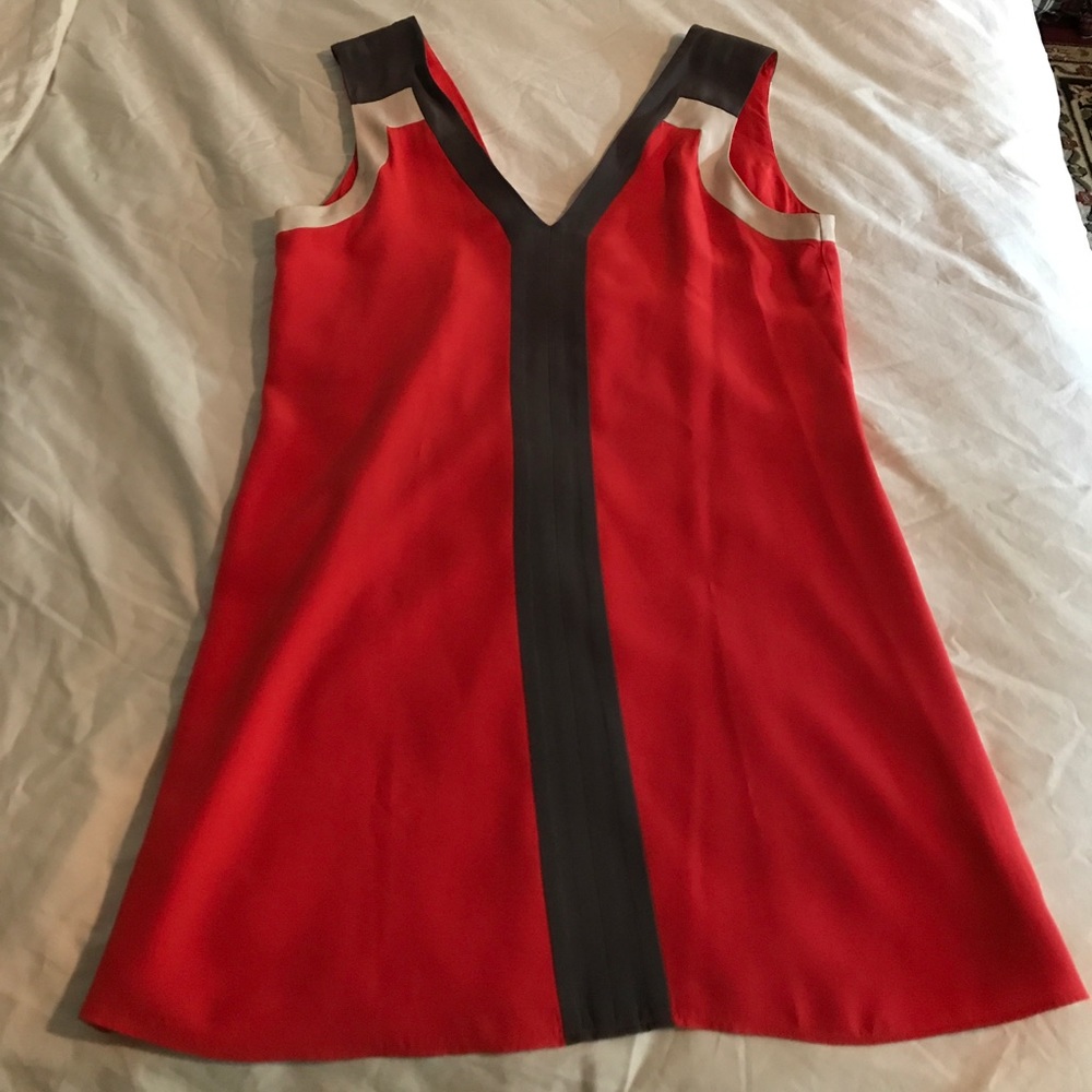 Parker silk coral dress size M. Like new!