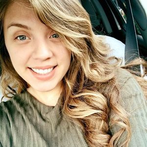 Meet your Posher, Melisa