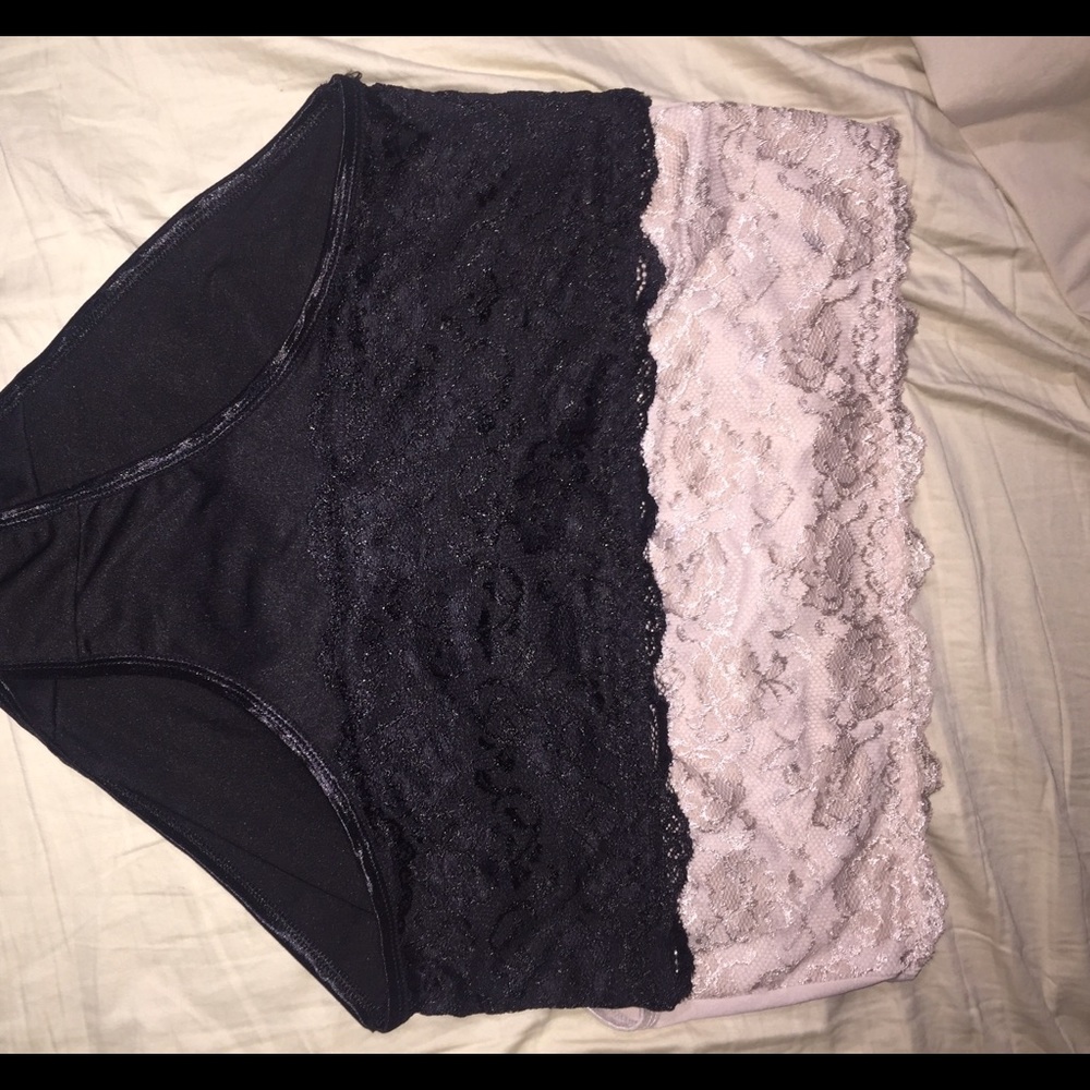 3 pairs of Panties.