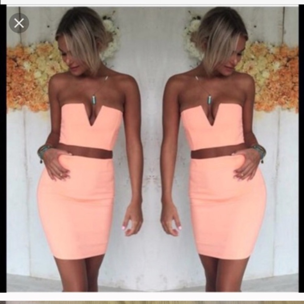 REPOST/ NEVER SOLD: SABO SKIRT PEACH V SET XS/S