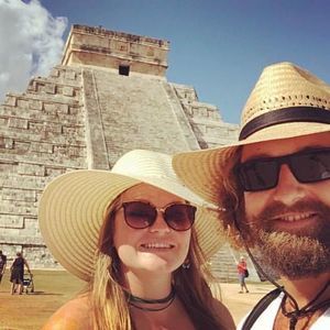 Meet your Posher, Holly