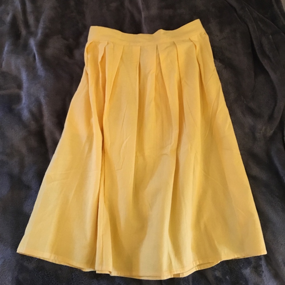 NWT Anthropologie Yellow Pleated Midi Skirt