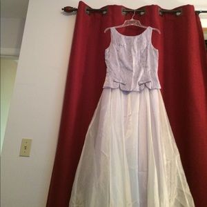 Dave & Johnny lavender formal dress