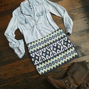 Southwest Embroidered Pattern Mini