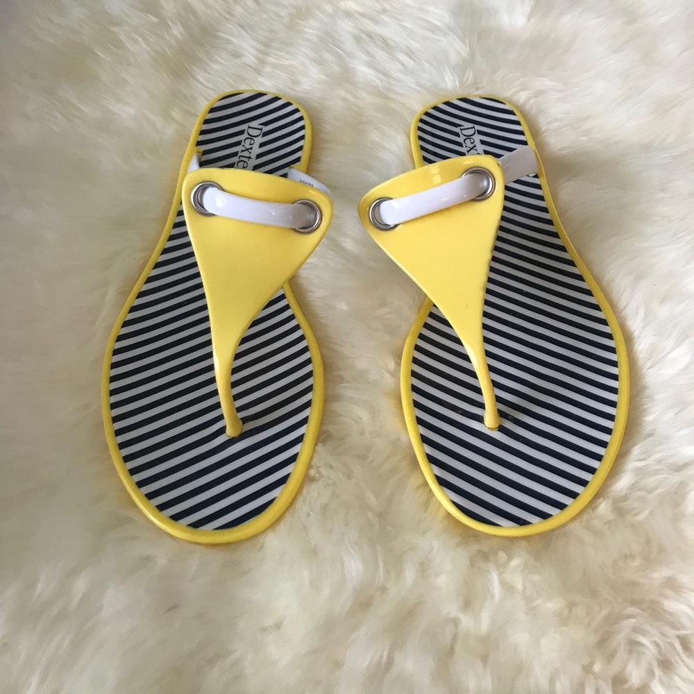 $5 SALE Nautical flip flops