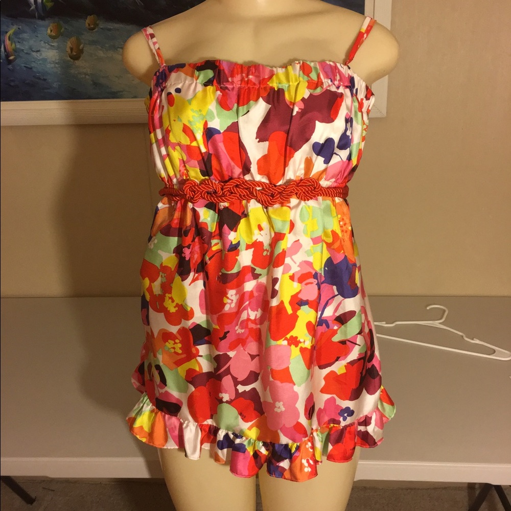 I am selling A brand-new Boston proper top. N