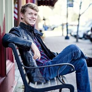 Meet your Posher, Harrison