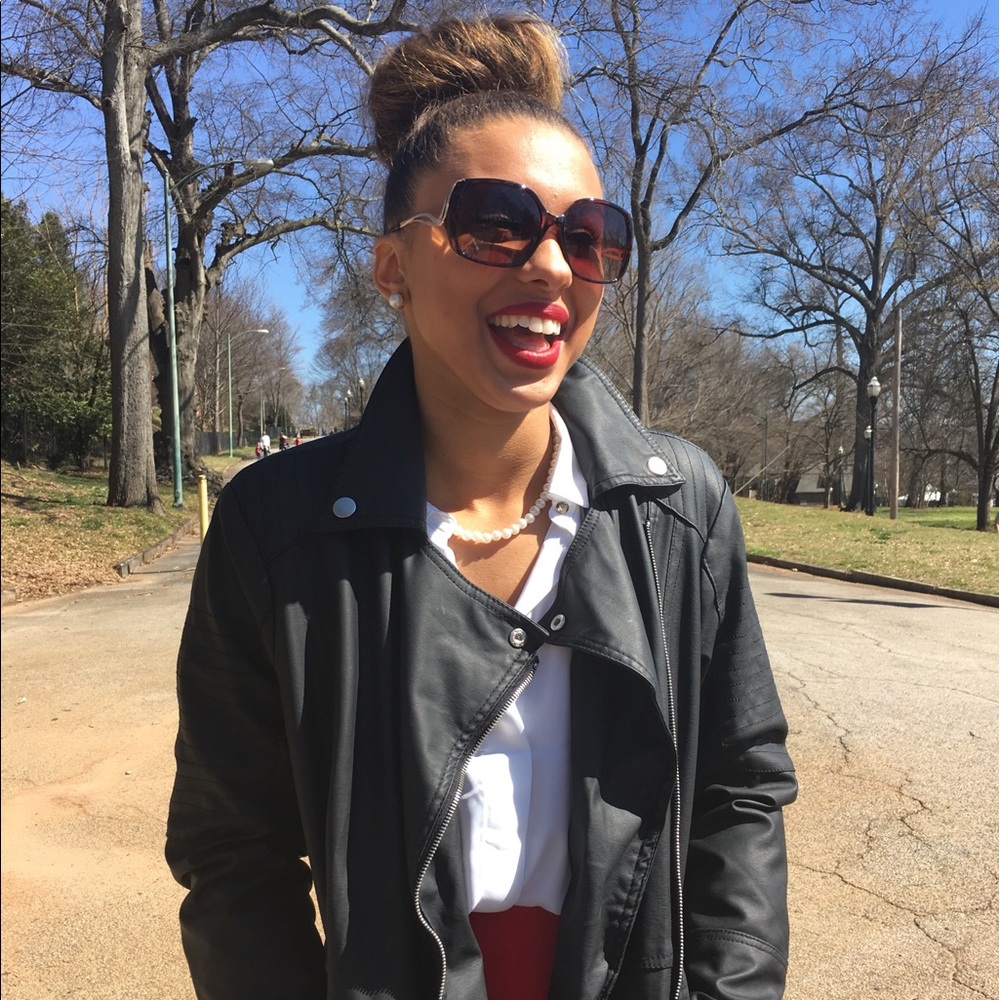 Meet your Posher, Bria