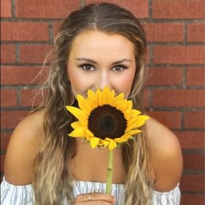 Meet your Posher, Corrigan