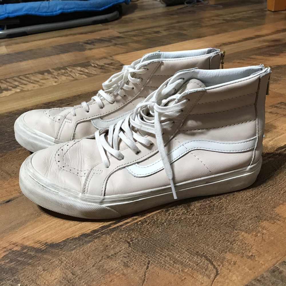 Pink sk8-hi vans