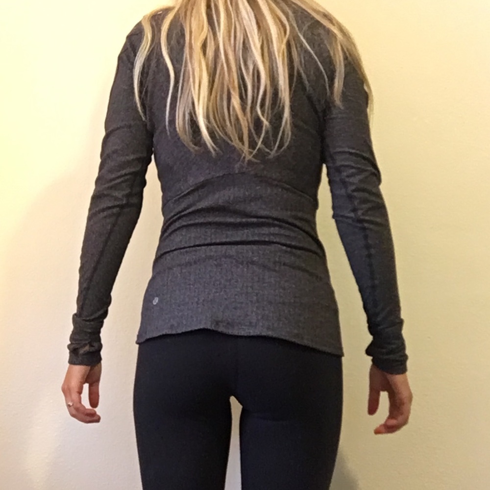 LULULEMON quarterzip top *like new* - Picture 2 of 5