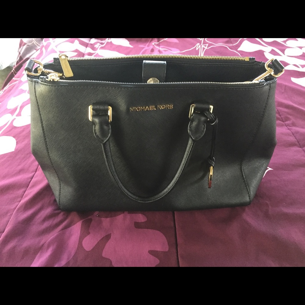 Authentic mk large