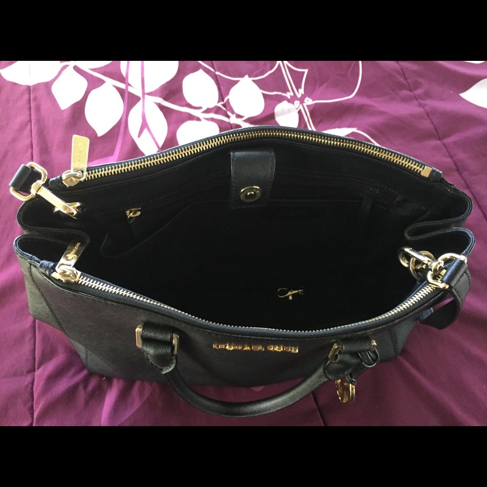 Authentic mk large - Picture 3 of 3