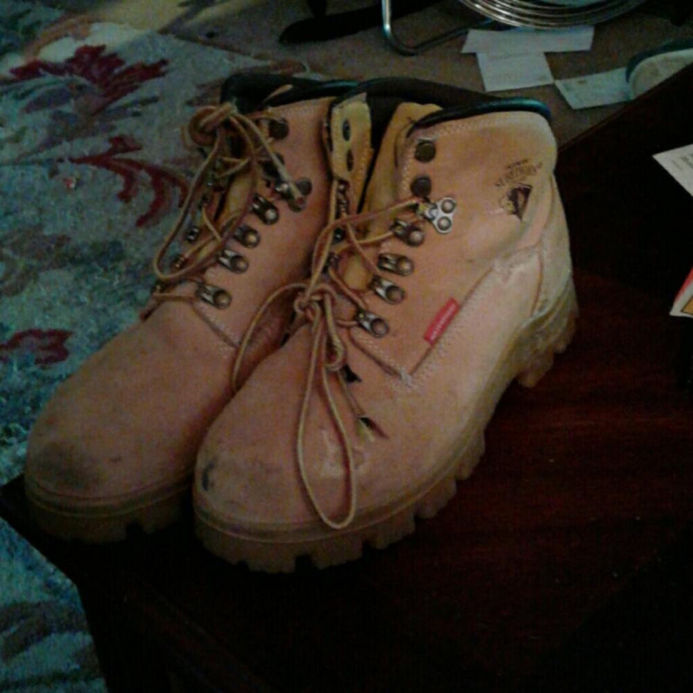 Work shoes used size 7 men's