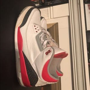 AIR JORDAN 3 RETRO FIRE RED