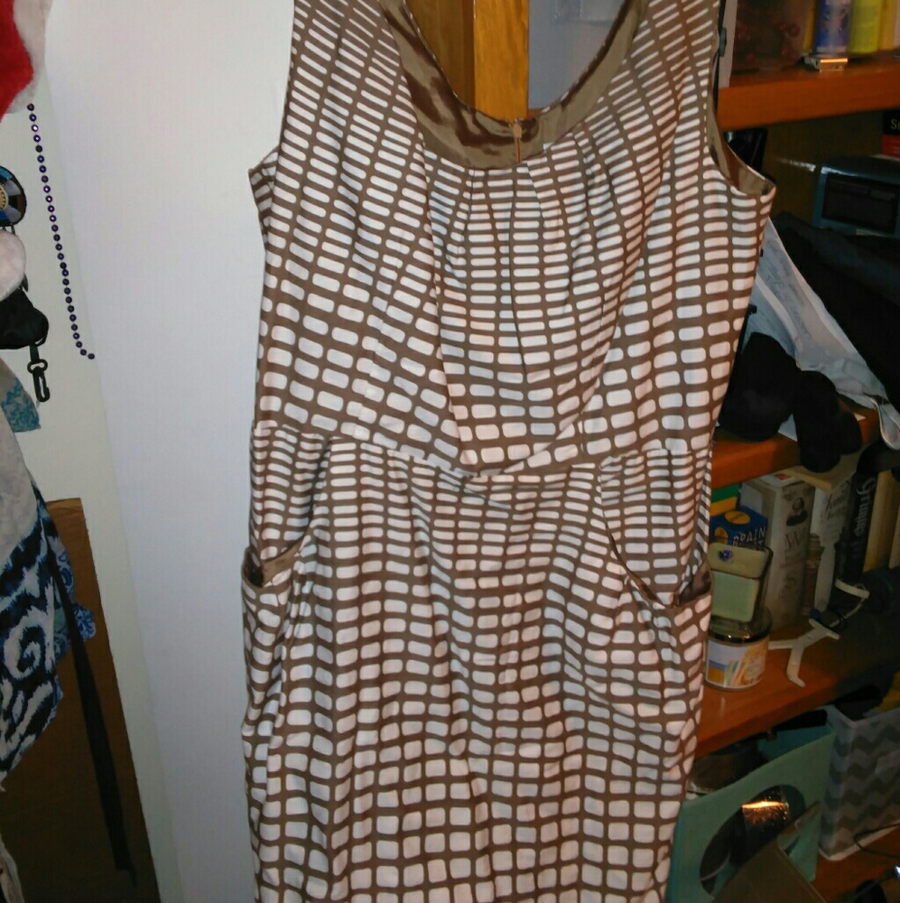 Dress with pockets