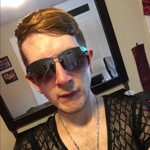 Meet your Posher, Scott