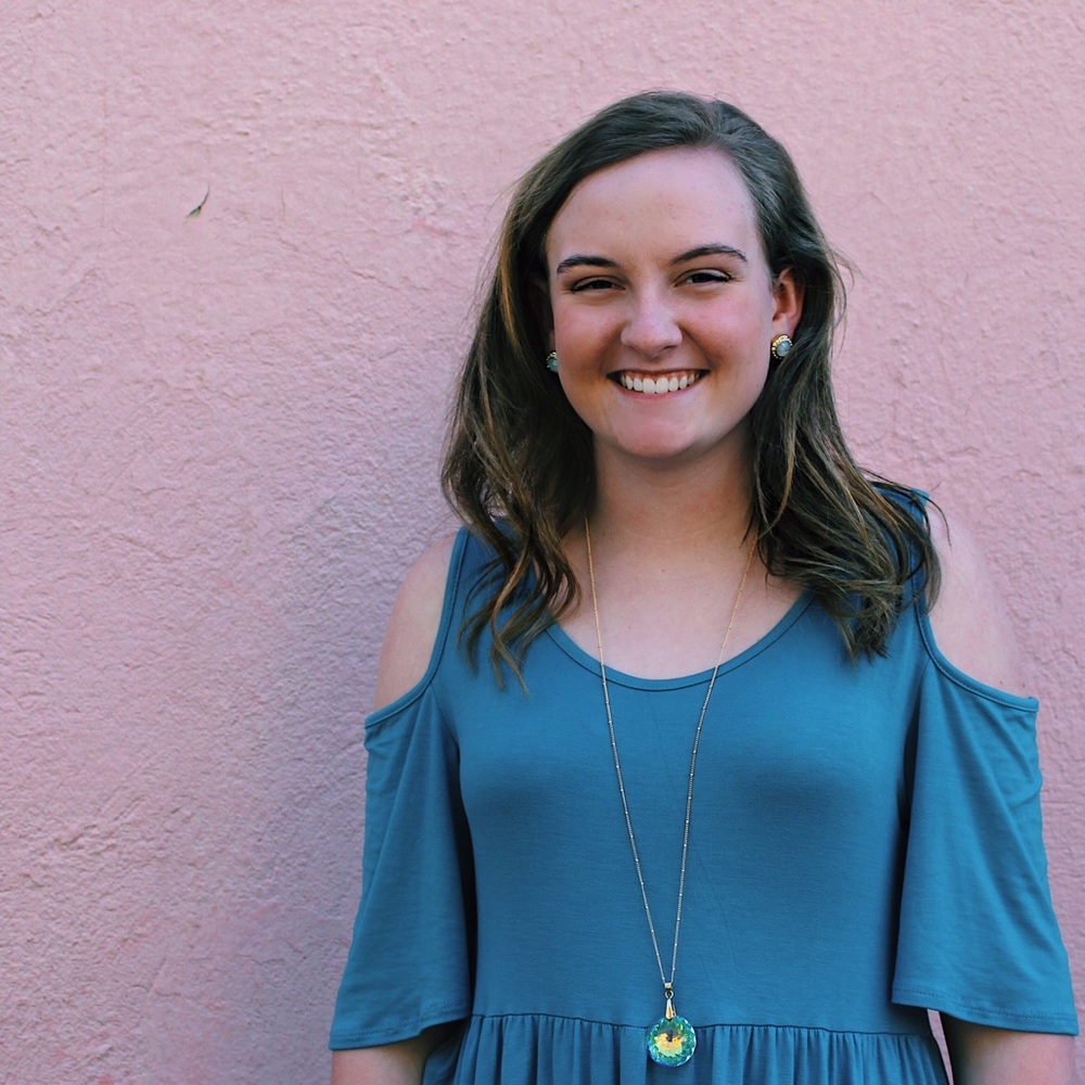 Meet your Posher, Rebekah