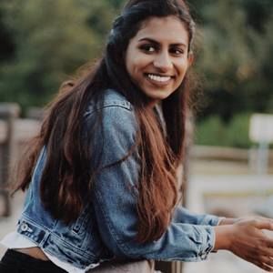 Meet your Posher, Anoushka