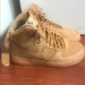 Nike wheats