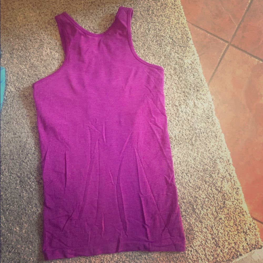 Lululemon tank top
