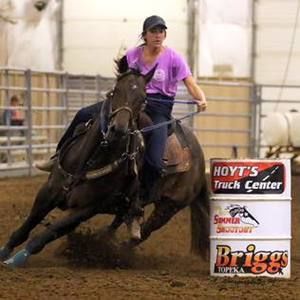 Meet your Posher, Rayne