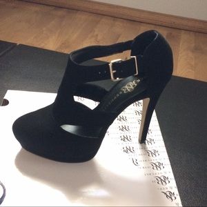 NIB Rock N Republic Black Heels SZ 10