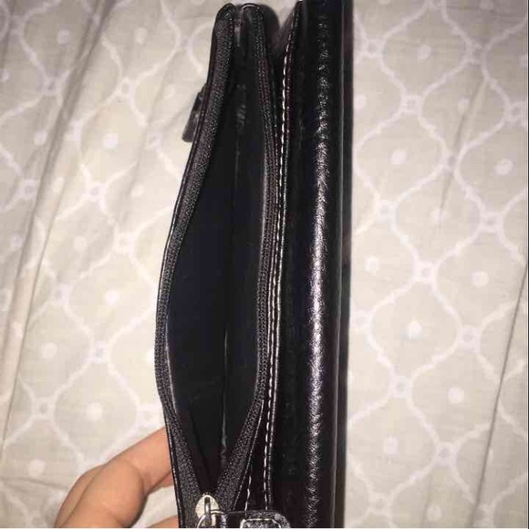 Wallet - Picture 3 of 4