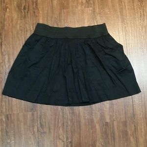 Elle black elastic waist skirt