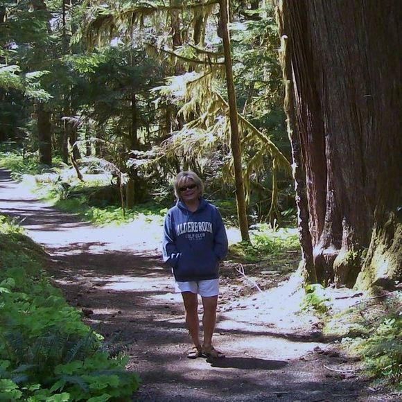 Meet your Posher, Barbara - Picture 1 of 1