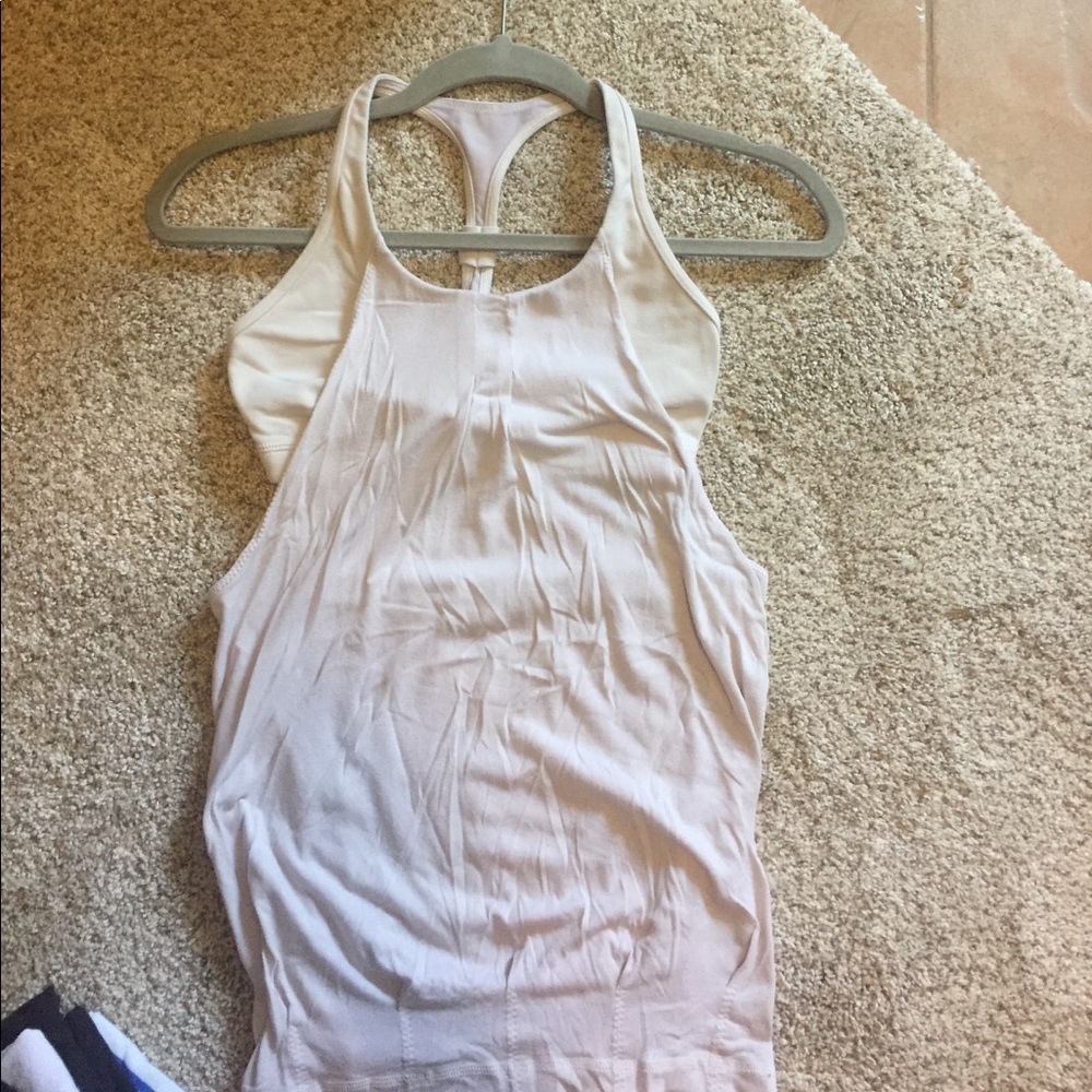 Lululemon tank