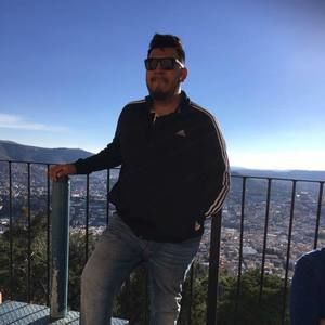 Meet your Posher, Joel