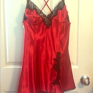 Red Silk nightie - Preloved!