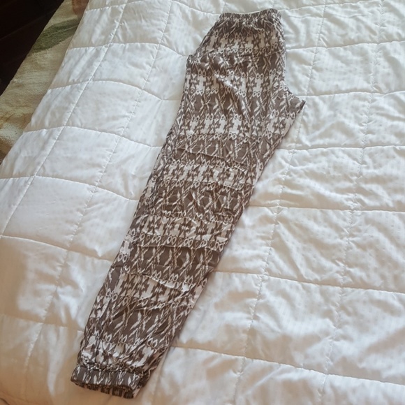 pants - Picture 2 of 2