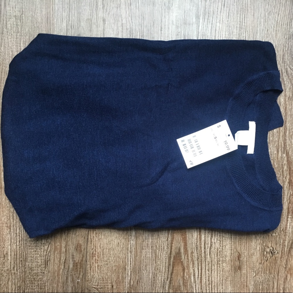 NWT H&M blue sweater